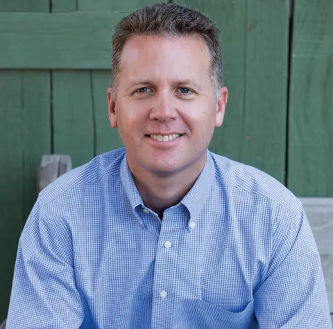 Paul Ward, real estate agent in Fillmore