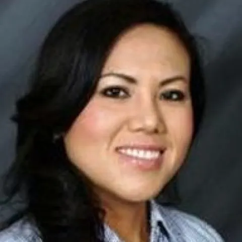 Tee Khamseng, real estate agent in Ventura