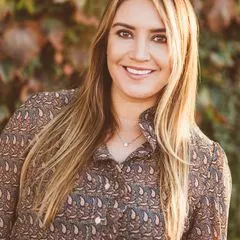 Grace Lindgren, real estate agent in Oxnard