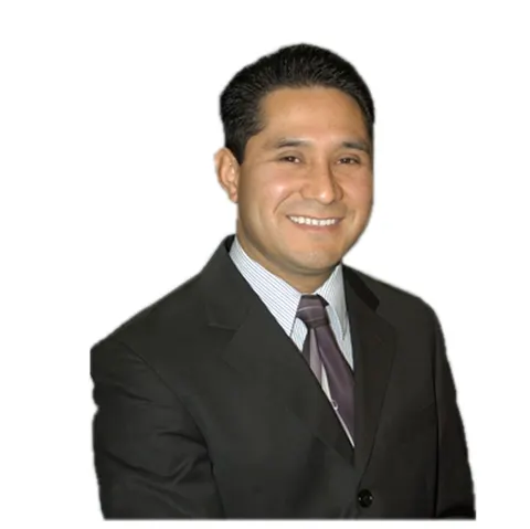Lorenzo Gama, real estate agent in Oxnard