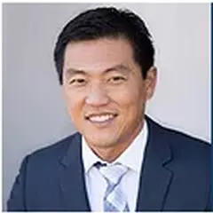 Chris Chin, real estate agent in Ventura