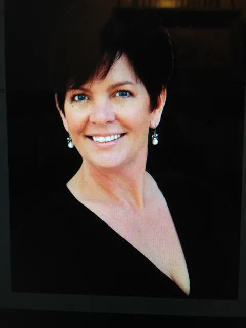 Kristy Glinski, real estate agent in Oxnard