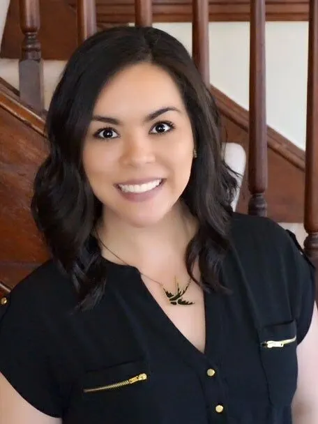 Ainslee Charles, real estate agent in Ventura