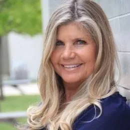 Amanda Baxley, real estate agent in Oxnard