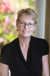 Deneille Ingram, real estate agent in Ventura