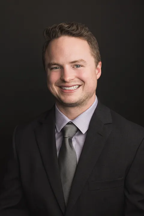 Oneil Guntner, real estate agent in Camarillo