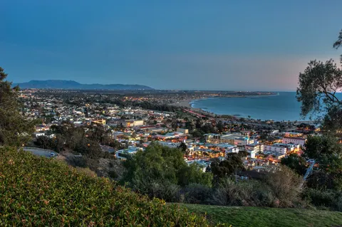 Jade Arner, real estate agent in Ventura