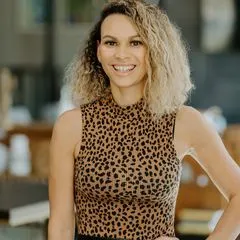 Noel Jubilee, real estate agent in Camarillo