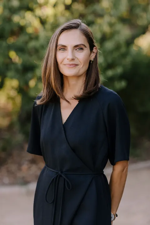 Annie Cox, real estate agent in Ojai