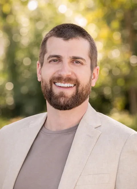 Daniel Zia, real estate agent in Ojai
