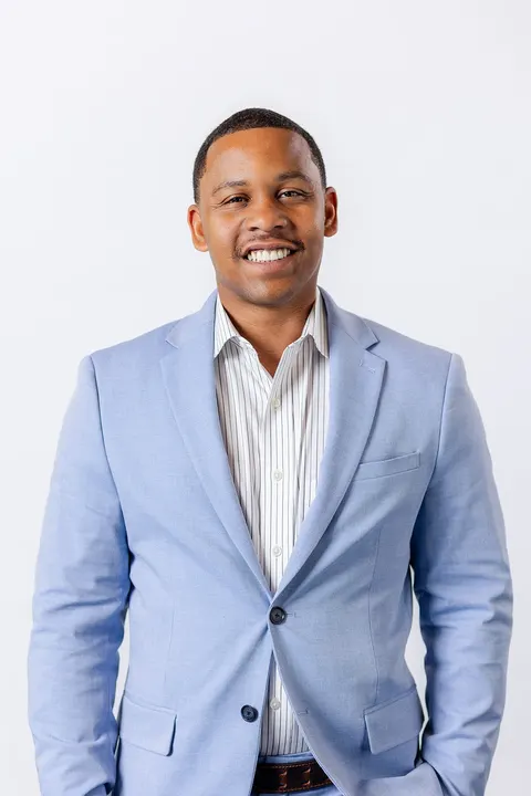 Mark Smith, real estate agent in Simi Valley