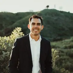Ignacio Anzaldo, real estate agent in Ventura