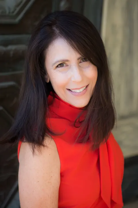 Linda Bonilla, real estate agent in Ventura