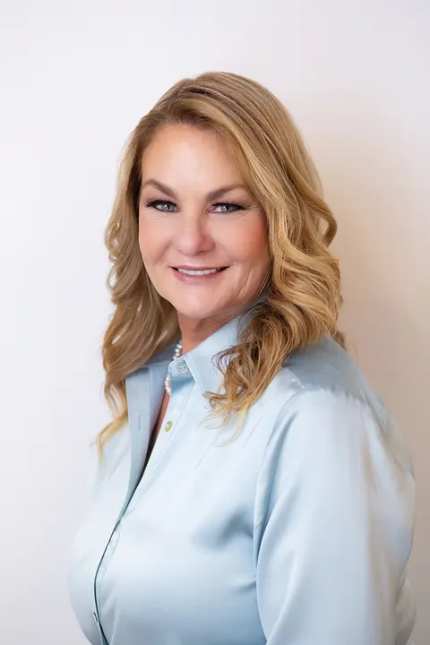 Kat Sullivan, real estate agent in Oxnard