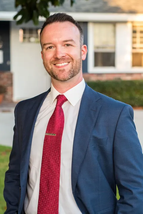 Justen Mccall, real estate agent in Ventura