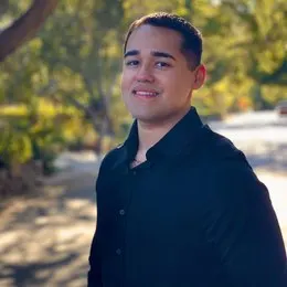 Lucca Camarillo, real estate agent in Santa Paula