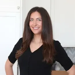 Daniela Barbar, real estate agent in Ventura