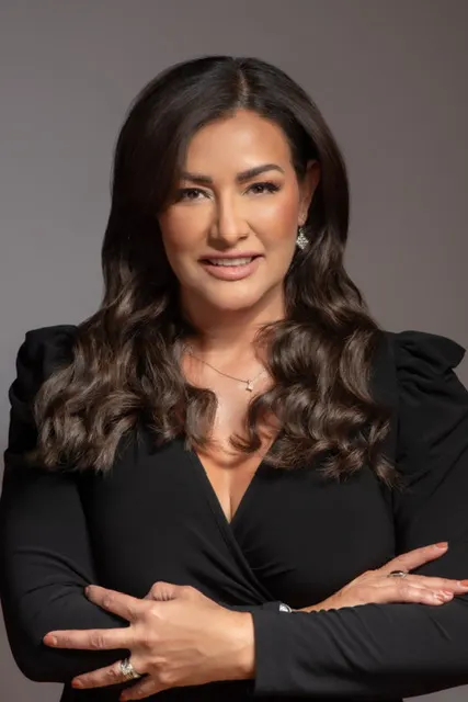 Karla Mara, real estate agent in Oxnard