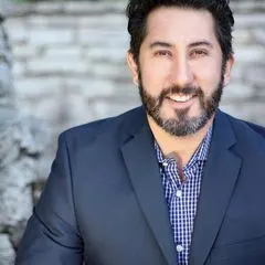 Gustavo Cardenas, real estate agent in Rancho Palos Verdes