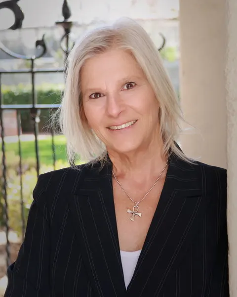 Kathleen Mueller, real estate agent in San Gabriel