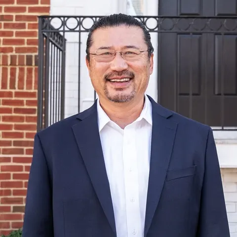 Eugene Sun, real estate agent in Arcadia