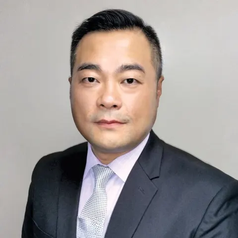 Arthur Huang, real estate agent in Mission Viejo