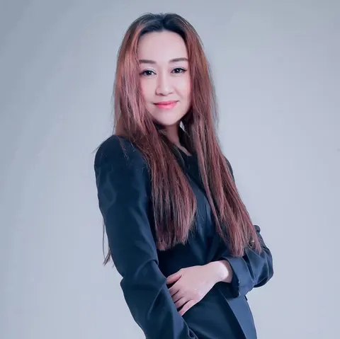 Ran Xu, real estate agent in El Monte