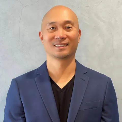 Ming Fang, real estate agent in Chino Hills