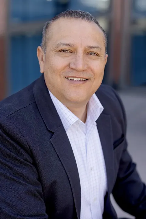 Louie Gutierrez, real estate agent in Los Angeles