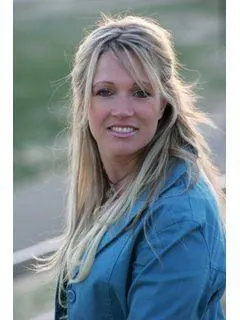 Aimee Meeks, real estate agent in Yucaipa