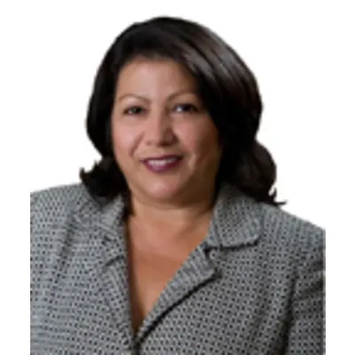 Lucia Popolizzio, real estate agent in Los Angeles