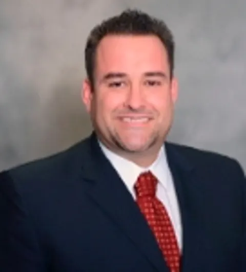 Alex Valenzuela, real estate agent in Los Angeles