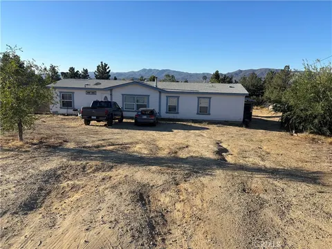 Cindy Zepeda, real estate agent in Hemet