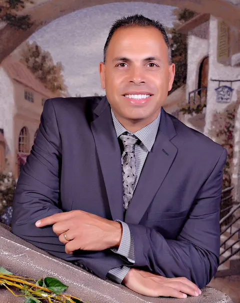 Tony Amer, real estate agent in Long Beach